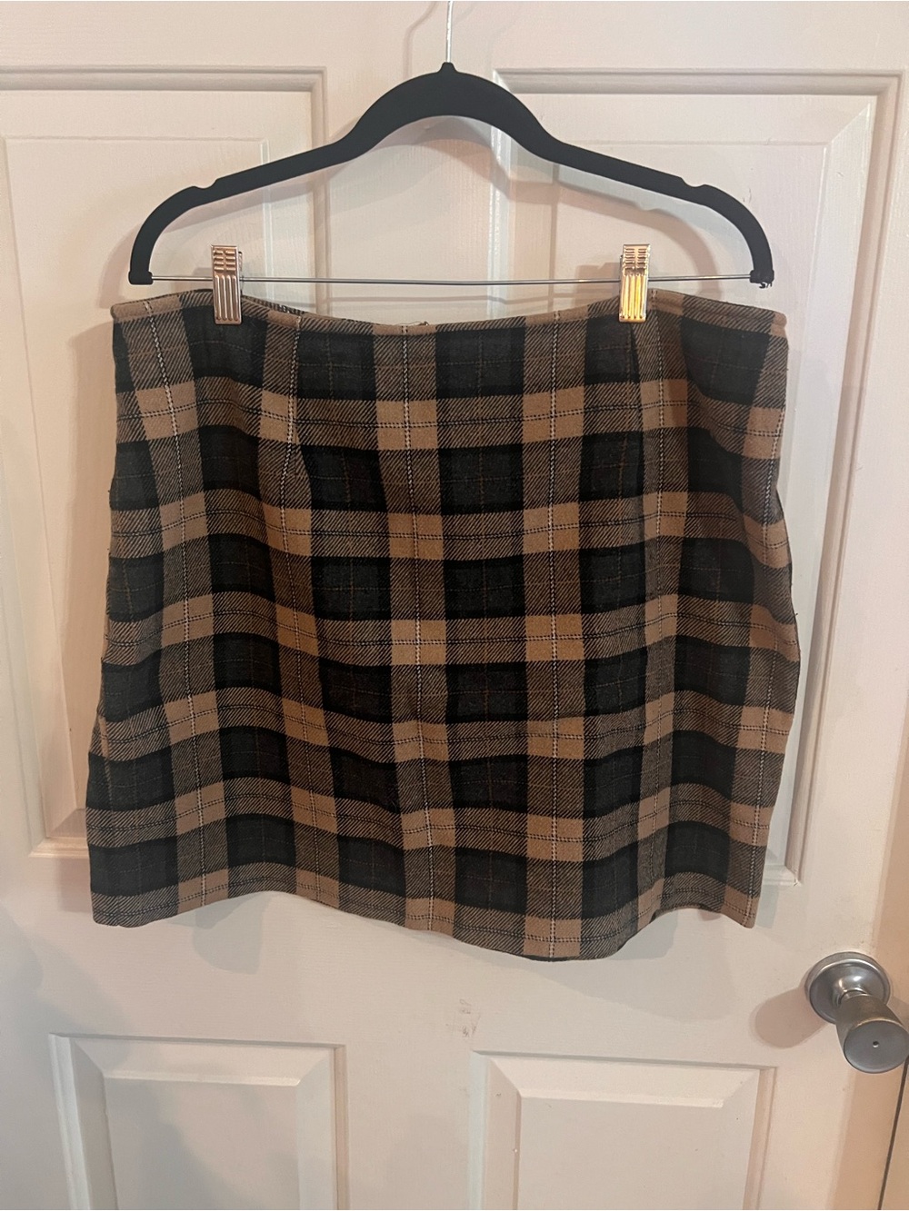 Plaid Mini Skirt in Black and Tan